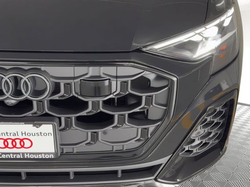 New 2026 Audi Q8 Premium Plus image 11