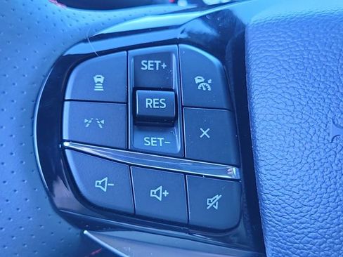 New 2026 Ford Explorer ST-Line w/ ST-Line Street Pack RWD image 8