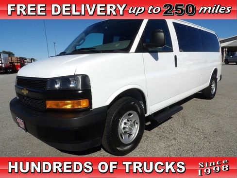 Used 2023 Chevrolet Express 3500 LS image 1