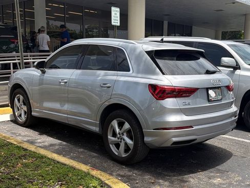Used 2019 Audi Q3 2.0T Premium w/ Convenience Package AWD/4WD image 3