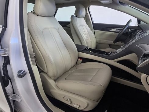 Used 2017 Lincoln MKZ Select w/ Select Plus Package image 15