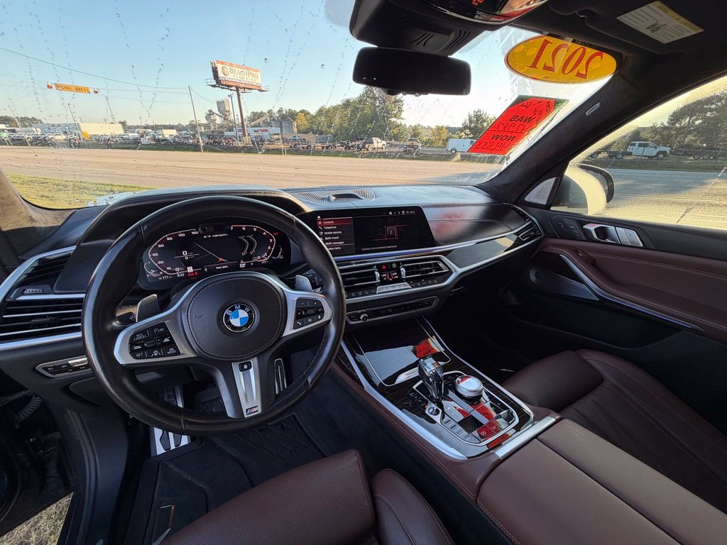 Used 2021 BMW X7 M50i w/ Dynamic Handling Package AWD/4WD image 22