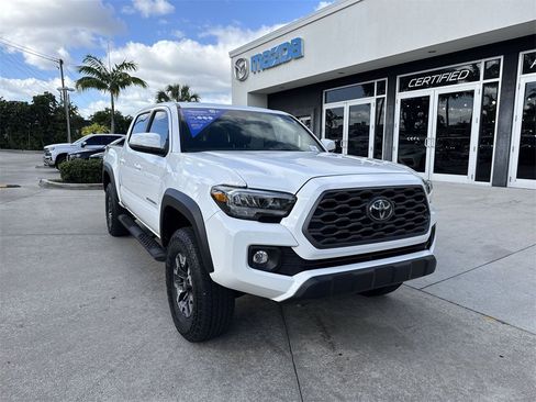 Used 2023 Toyota Tacoma TRD Off-Road image 8