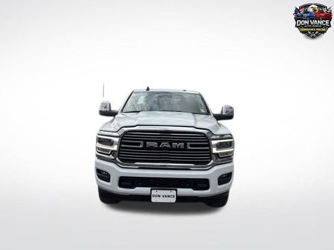Used 2024 RAM 2500 Laramie w/ Safety Group AWD/4WD image 8