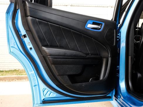 Used 2023 Dodge Charger R/T w/ Plus Group image 45