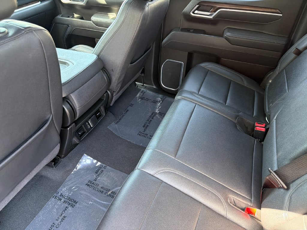 Used 2025 GMC Sierra 1500 SLT RWD image 11