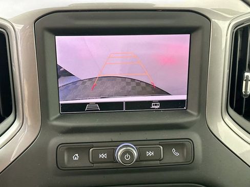 Used 2023 Chevrolet Silverado 1500 Custom image 13