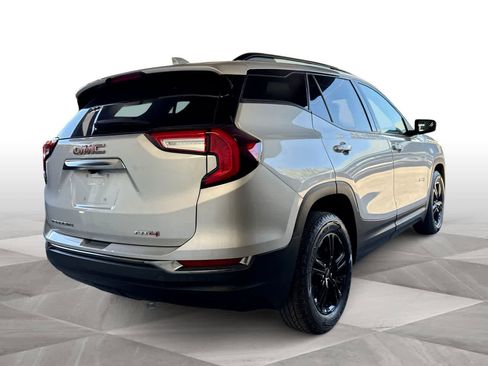 Used 2022 GMC Terrain AT4 w/ LPO, Roadside Safety Package AWD/4WD image 8