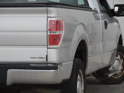 Used 2014 Ford F150 XL w/ Equipment Group 101A Mid