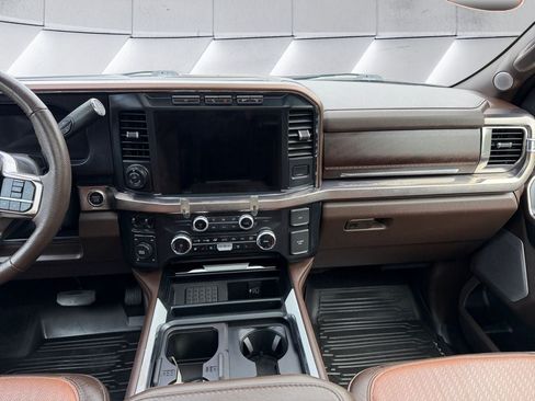 Used 2024 Ford F250 King Ranch AWD/4WD image 12