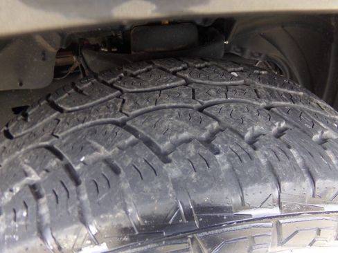 Used 2018 RAM 1500 Express image 21