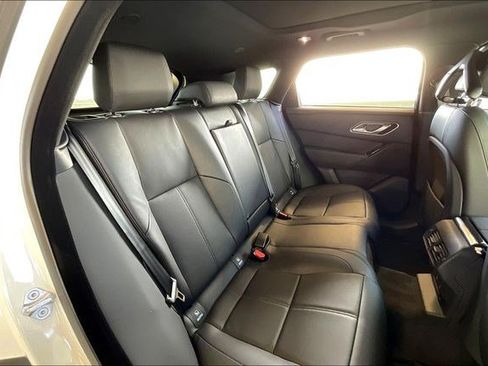 Certified 2026 Land Rover Range Rover Velar Dynamic SE AWD/4WD image 10