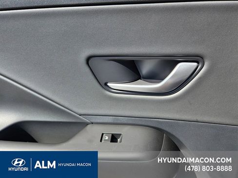 New 2026 Hyundai Kona SEL Premium image 11