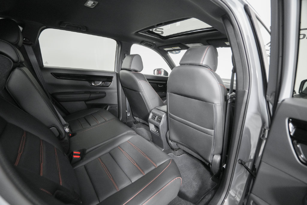 Used 2026 Honda CR-V Sport Touring image 18