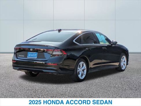 Used 2025 Honda Accord LX image 7