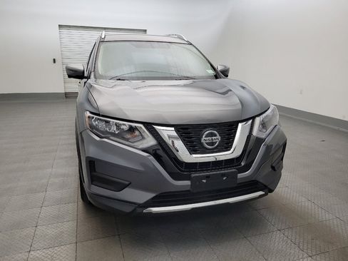 Used 2018 Nissan Rogue SV w/ Premium Package FWD image 14