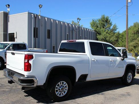 Used 2024 Chevrolet Silverado 2500 LT w/ Convenience Package AWD/4WD image 16