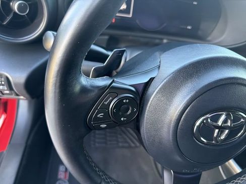 Used 2022 Toyota GR86 Premium RWD image 16