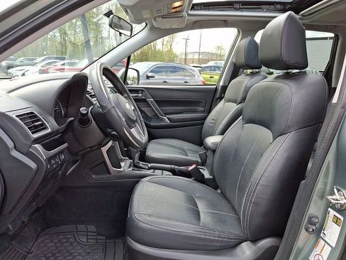 Used 2017 Subaru Forester 2.5i Touring AWD/4WD image 13