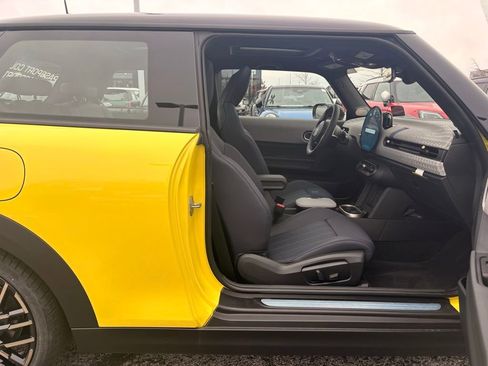 Used 2026 MINI Cooper S image 17