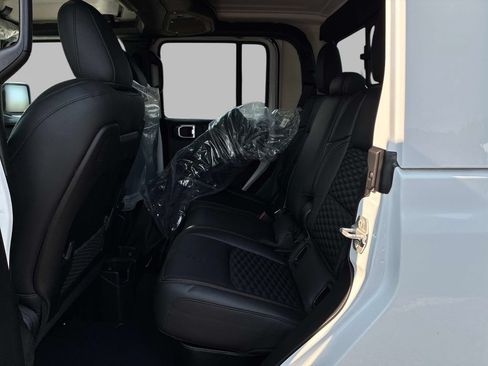 New 2026 Jeep Gladiator Mojave w/ Safety Group AWD/4WD image 6