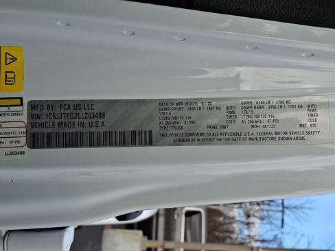 Certified 2020 Jeep Gladiator Mojave image 28