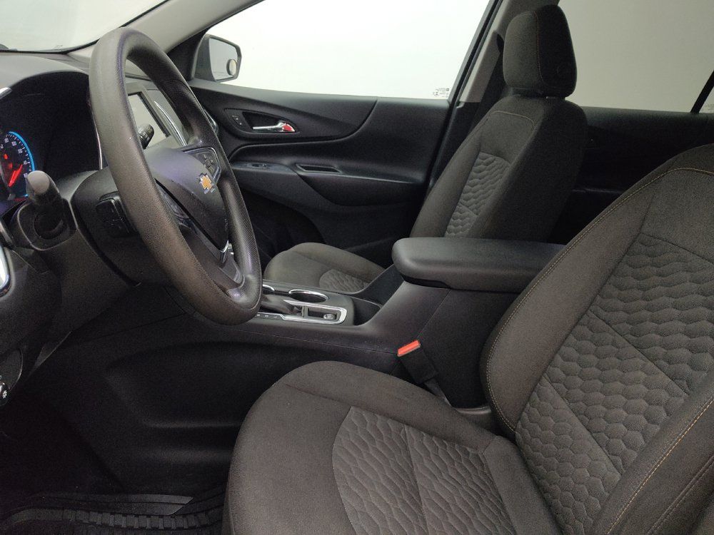Used 2019 Chevrolet Equinox LT w/ LPO, Floor Liner Package FWD image 17
