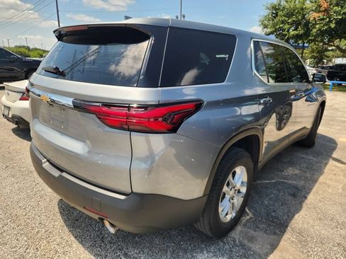 Used 2023 Chevrolet Traverse LS w/ Safety Package FWD image 6