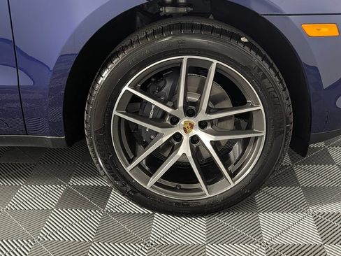 New 2026 Porsche Macan AWD/4WD image 14