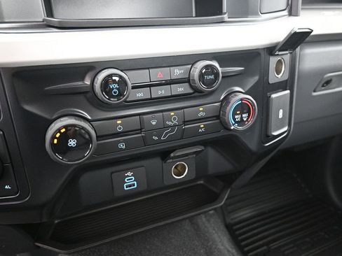 New 2026 Ford F250 XL w/ XL Chrome Package image 14