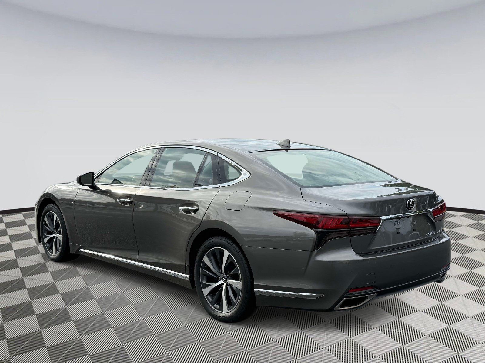 Used 2022 Lexus LS 500 AWD w/ Accessory Package (Z1) image 4