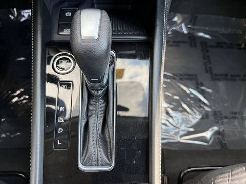 Used 2023 Nissan Kicks SV FWD image 19