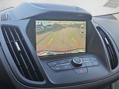 Used 2019 Ford Escape SEL image 14