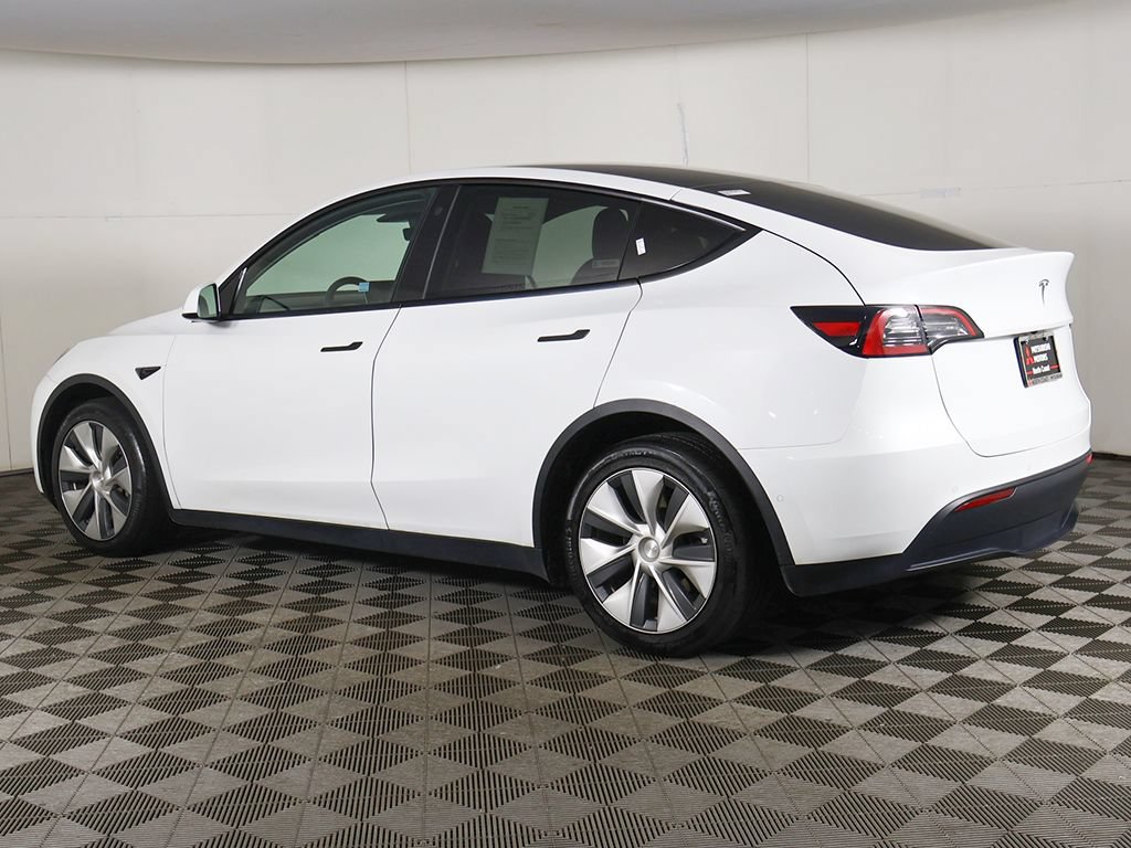 Used 2022 Tesla Model Y Long Range AWD/4WD image 11