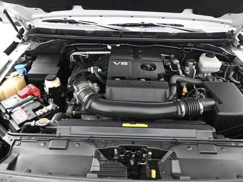 Used 2022 Nissan Frontier PRO-4X w/ Pro-4X Premium Package image 25