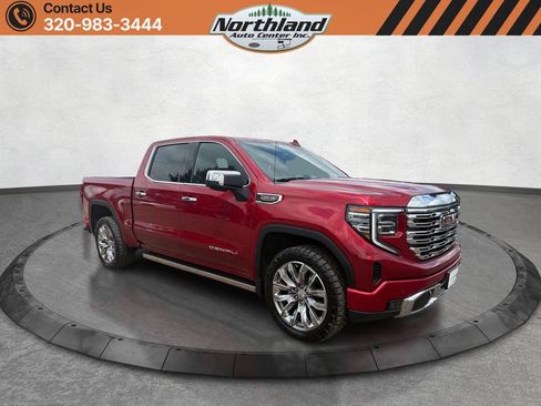 Used 2023 GMC Sierra 1500 Denali w/ Denali Reserve Package AWD/4WD image 3