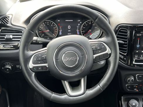 Used 2020 Jeep Compass Limited w/ Luxury Seat Group AWD/4WD image 14
