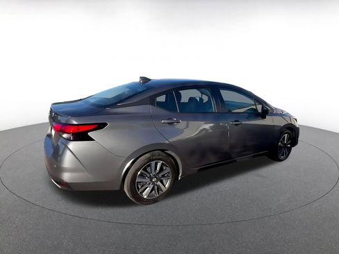 Used 2025 Nissan Versa SV image 14