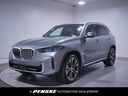Used 2026 BMW X5 sDrive40i w/ Climate Comfort Package RWD image 1
