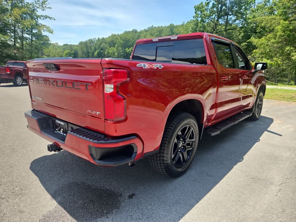 Used 2024 Chevrolet Silverado 1500 RST w/ Convenience Package II AWD/4WD image 5
