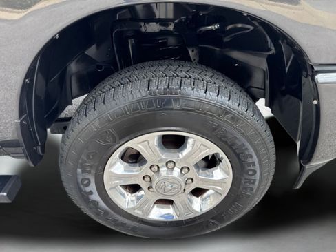 Used 2024 RAM 2500 Big Horn w/ Sport Appearance Package AWD/4WD image 22