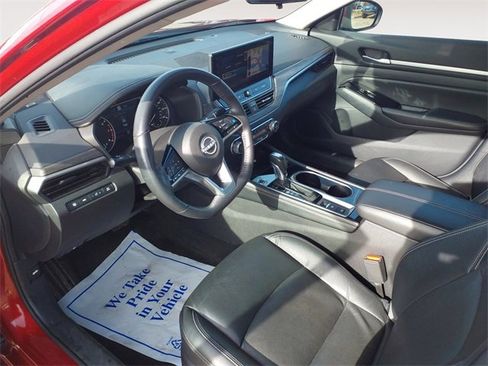 Used 2024 Nissan Altima 2.5 SL image 9