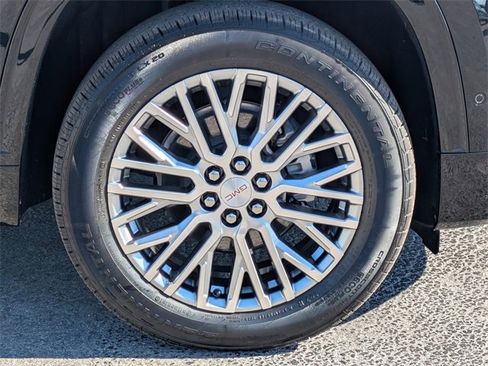 Certified 2025 GMC Acadia Denali w/ Super Cruise Package image 12