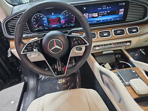 Certified 2024 Mercedes-Benz GLE 350 4MATIC image 18