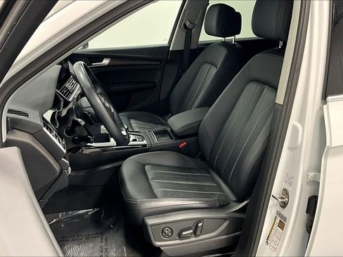 Used 2022 Audi Q5 2.0T Premium w/ Convenience Package image 32