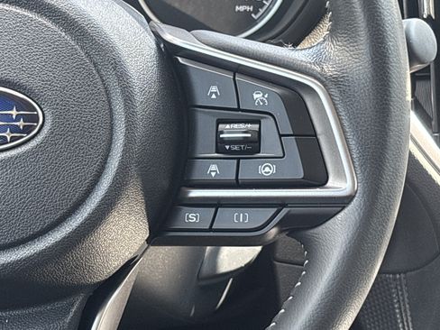 Used 2024 Subaru Forester Premium AWD/4WD image 10
