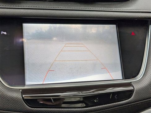 Used 2019 Cadillac XT5 Luxury image 24