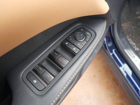 Used 2024 Lexus RX 350 Premium image 8