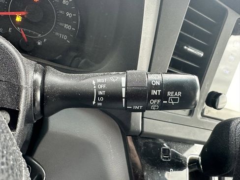 Used 2015 Toyota Sienna LE image 24