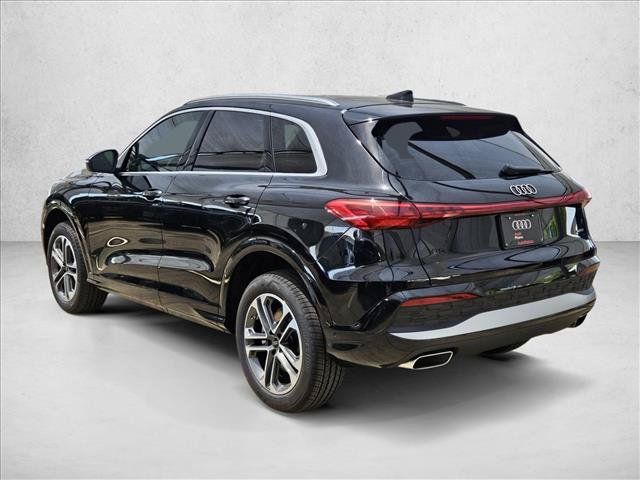 New 2026 Audi Q5 Premium AWD/4WD image 7